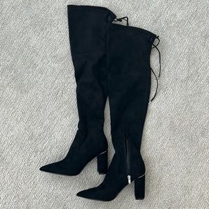 NEVER WORN Marc fisher boots